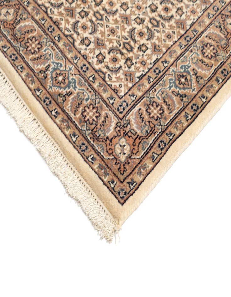 Detail image of  3' 9 x 6' 2 Mood Wool Rug