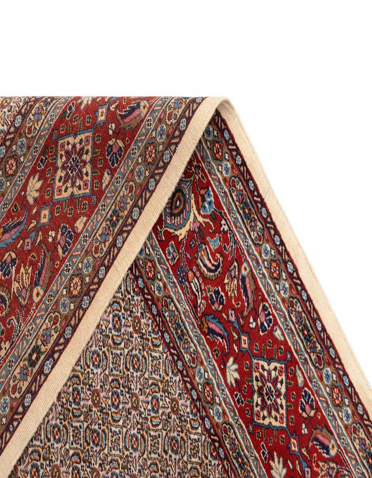 Detail image of  6' 4 x 9' 6 Mood Wool Rug