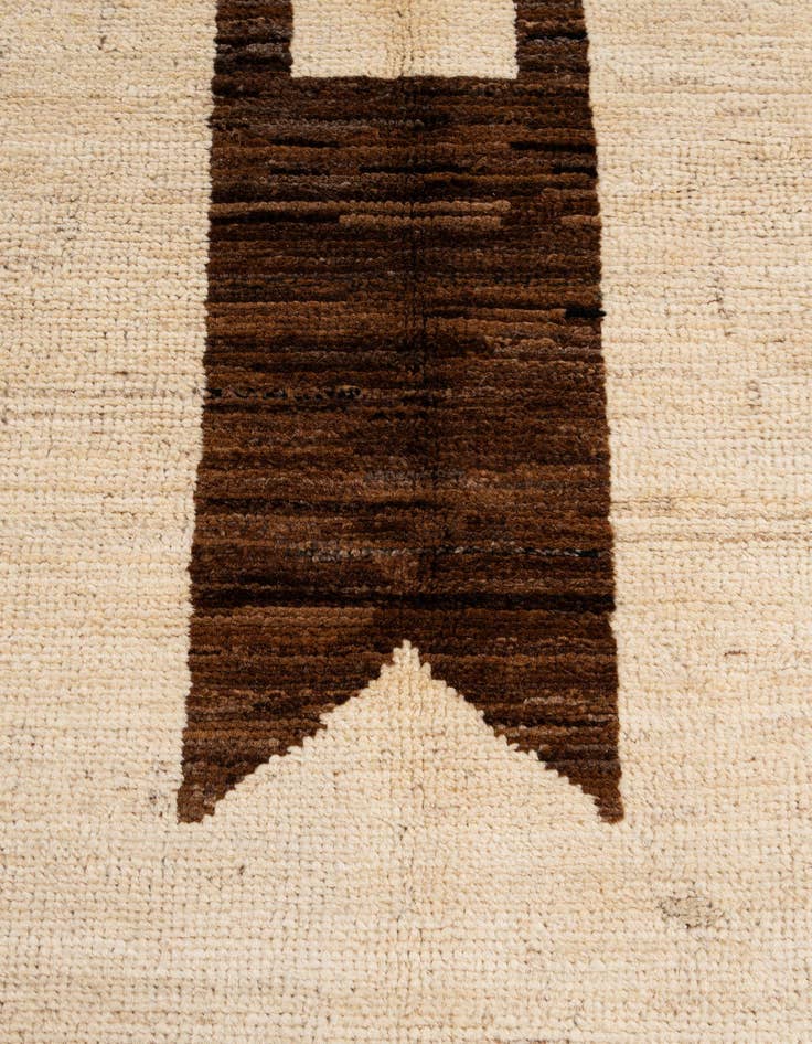 Detail image of  4' 11 x 6' 7  Hand Knotted Moroccan Wool Rug