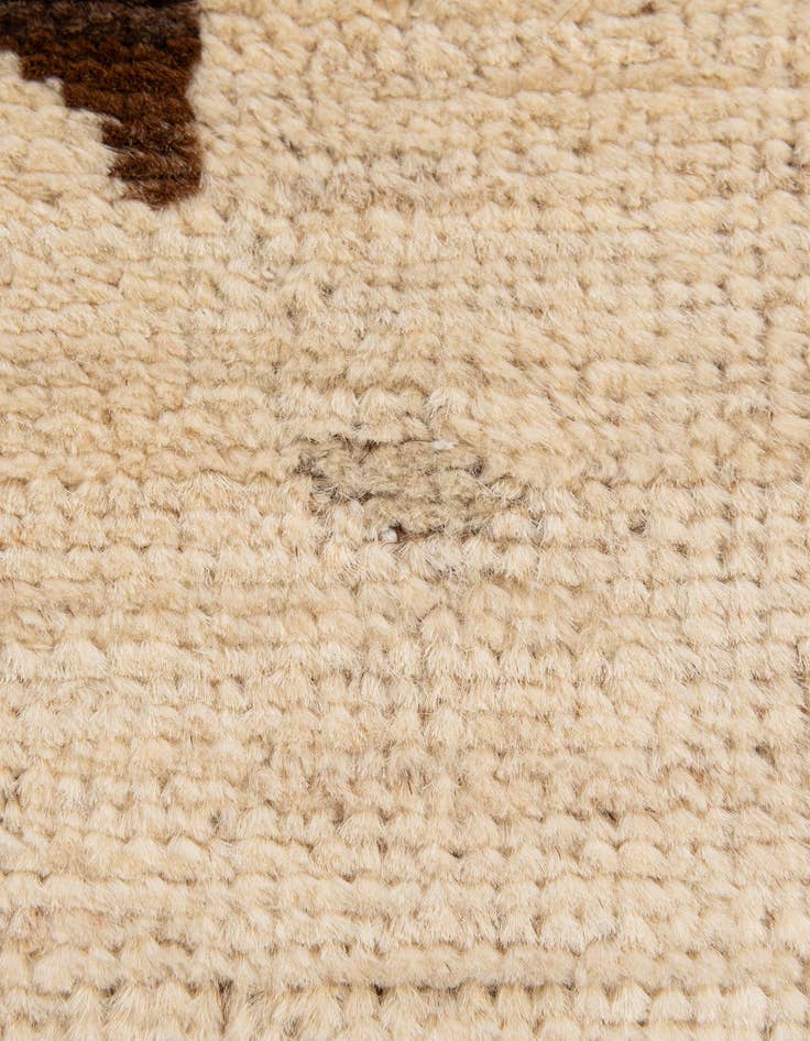 Detail image of  4' 11 x 6' 7  Hand Knotted Moroccan Wool Rug