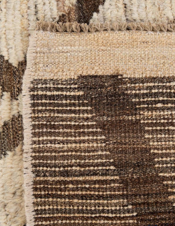 Detail image of  5' 1 x 6' 5  Hand Knotted Moroccan Wool Rug