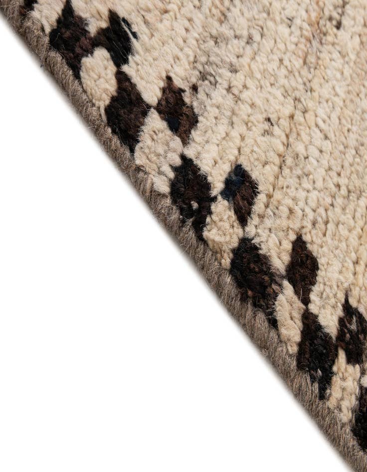 Detail image of  5' 8 x 7' 7  Hand Knotted Moroccan Wool Rug