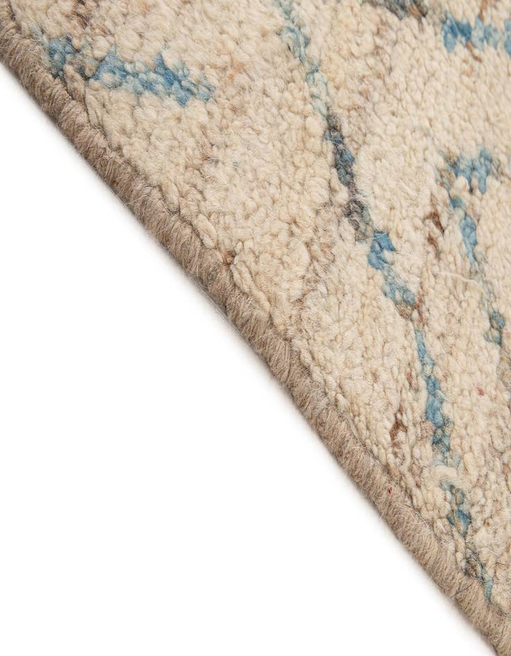 Detail image of  6' 8 x 9' 5  Hand Knotted Moroccan Wool Rug