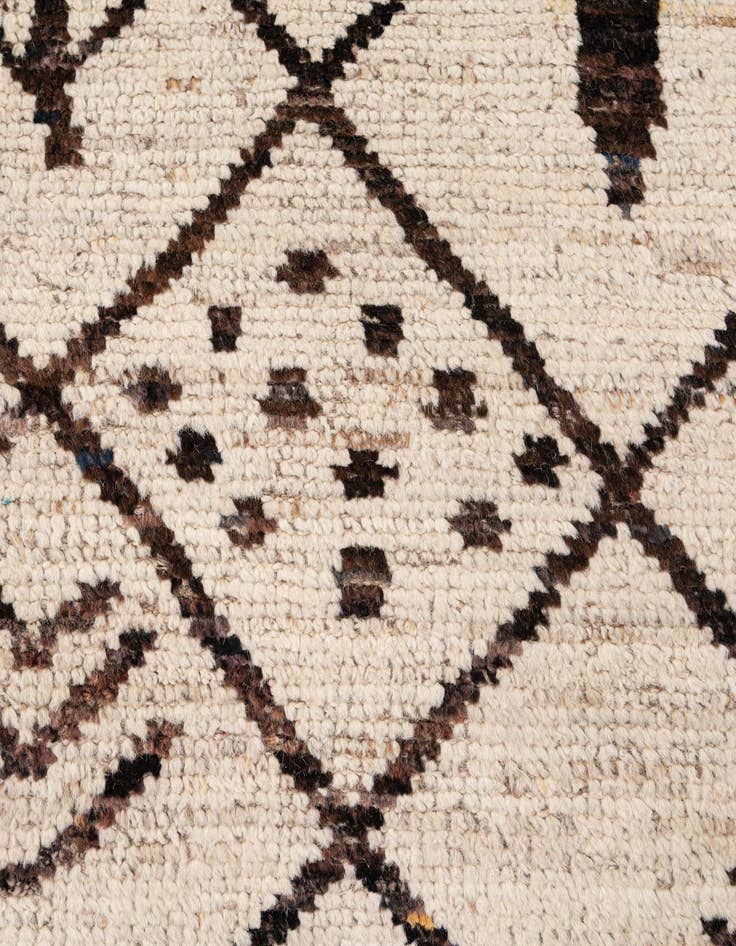 Detail image of  6' 7 x 9' 8  Hand Knotted Moroccan Wool Rug