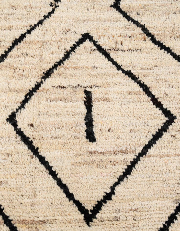 Detail image of  6' 8 x 9' 9  Hand Knotted Moroccan Wool Rug