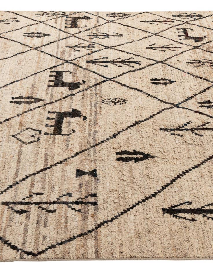 Detail image of  6' 9 x 9' 11  Hand Knotted Moroccan Wool Rug