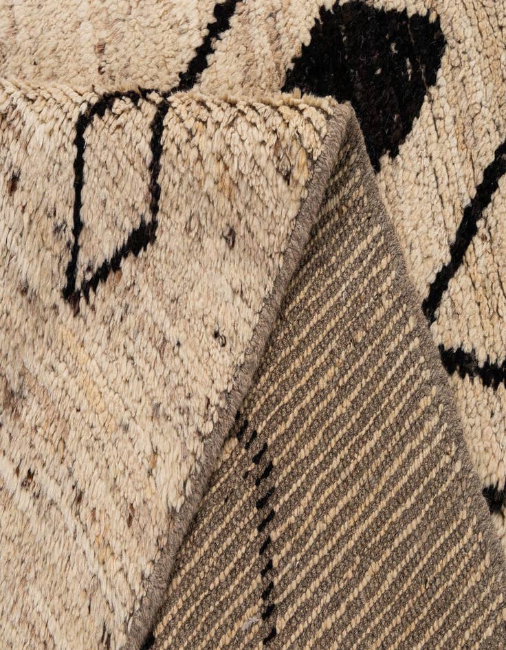 Detail image of  8' 2 x 9' 11  Hand Knotted Moroccan Wool Rug