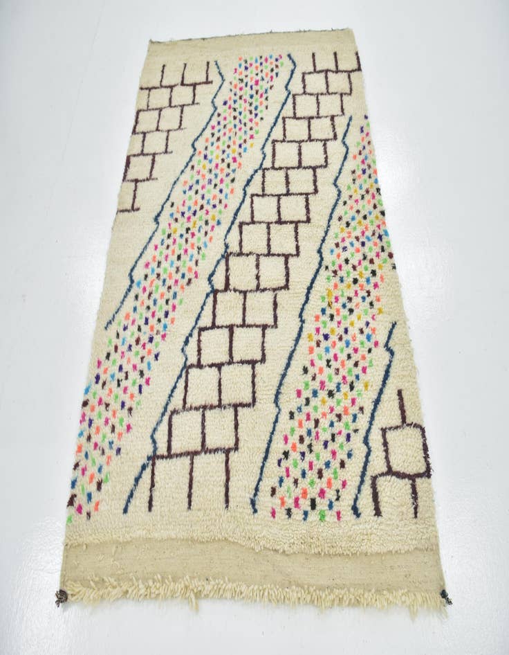 Detail image of  4' 6 x 6' 2  Hand Knotted Moroccan Wool Rug