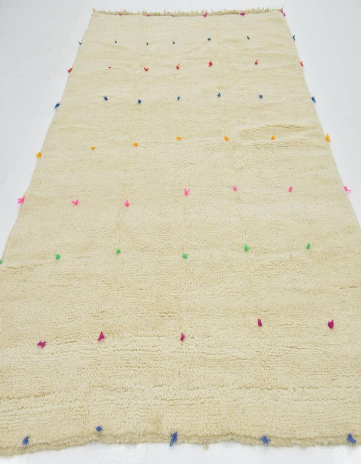 Detail image of  6' 10 x 9' 10  Hand Knotted Moroccan Wool Rug