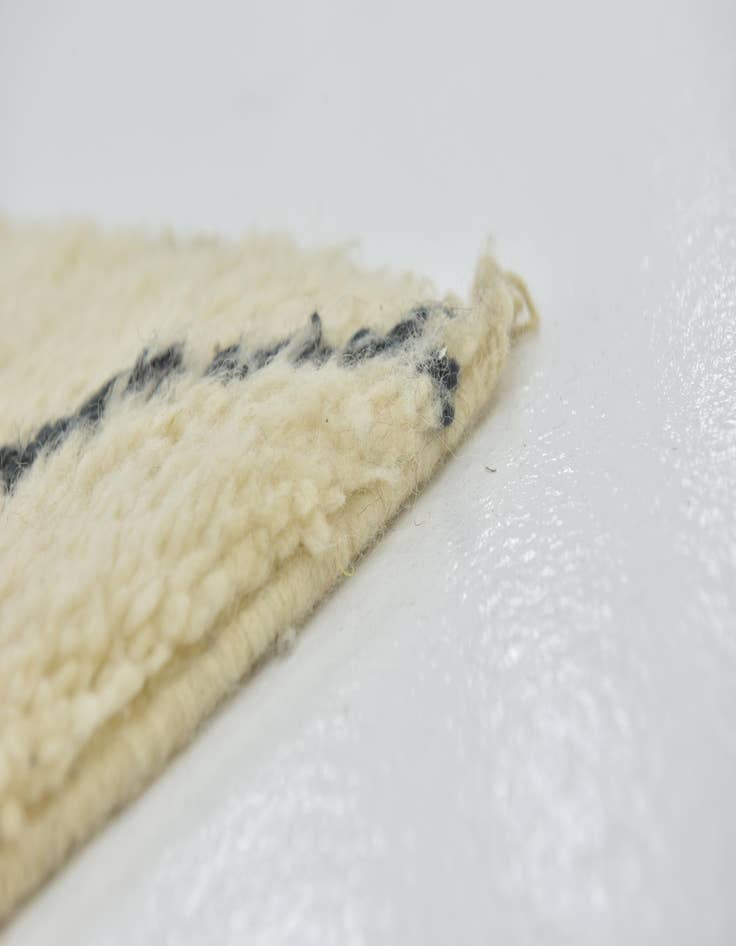 Detail image of  7' x 10' 2  Hand Knotted Moroccan Wool Rug