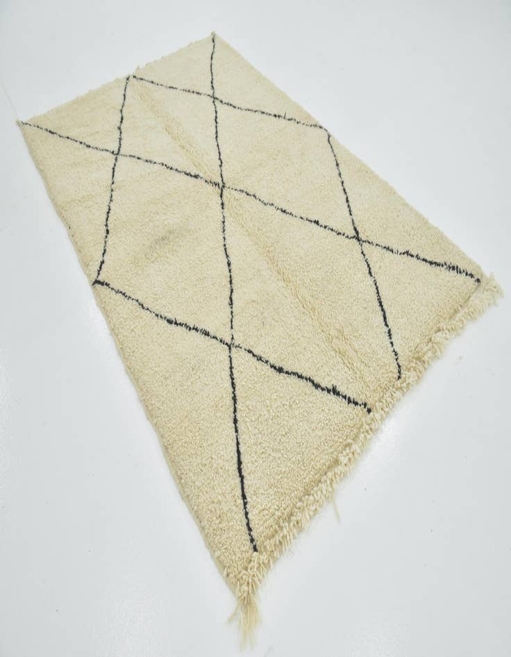 Detail image of  5' 3 x 8'  Hand Knotted Moroccan Wool Rug