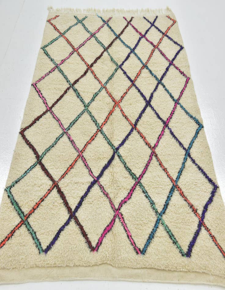 Detail image of  4' 10 x 6' 4  Hand Knotted Moroccan Wool Rug