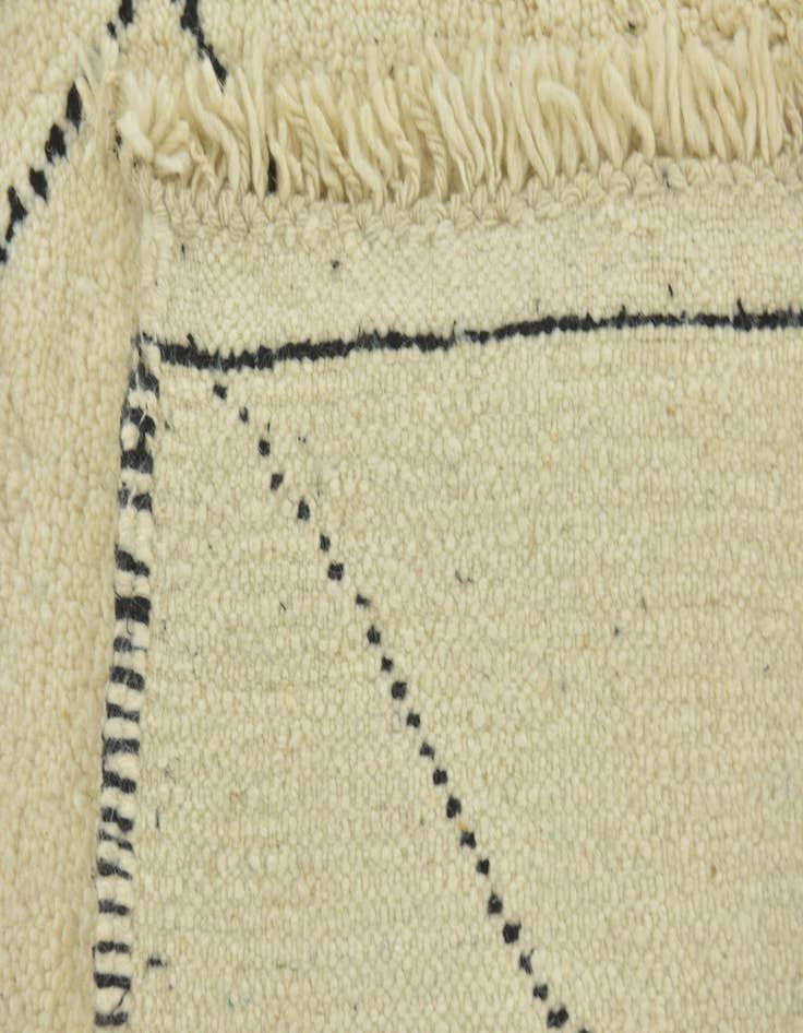 Detail image of  6' 6 x 9'  Hand Knotted Moroccan Wool Rug