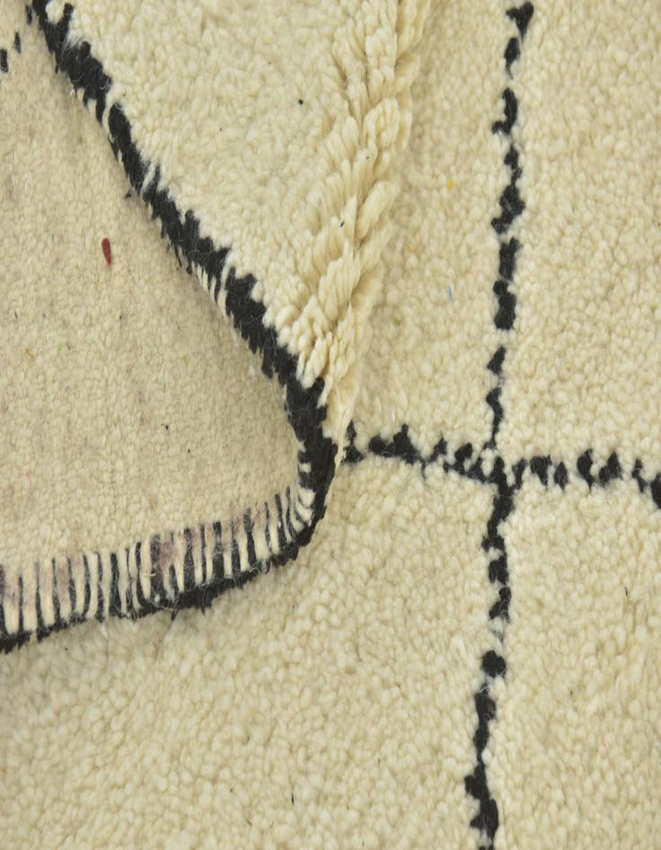 Detail image of  6' 6 x 9'  Hand Knotted Moroccan Wool Rug