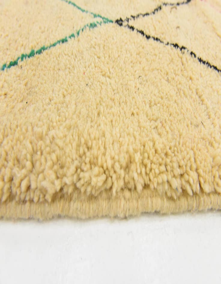 Detail image of  5' 1 x 8' 2  Hand Knotted Moroccan Wool Rug