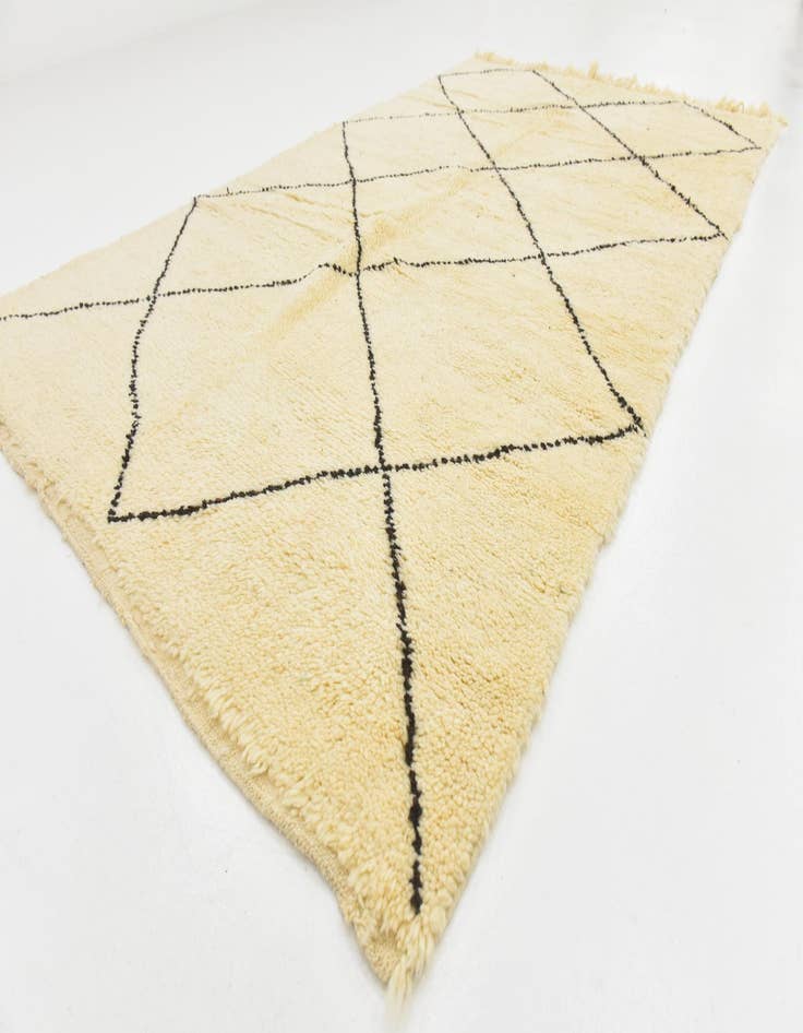 Detail image of  5' 1 x 8' 3  Hand Knotted Moroccan Wool Rug