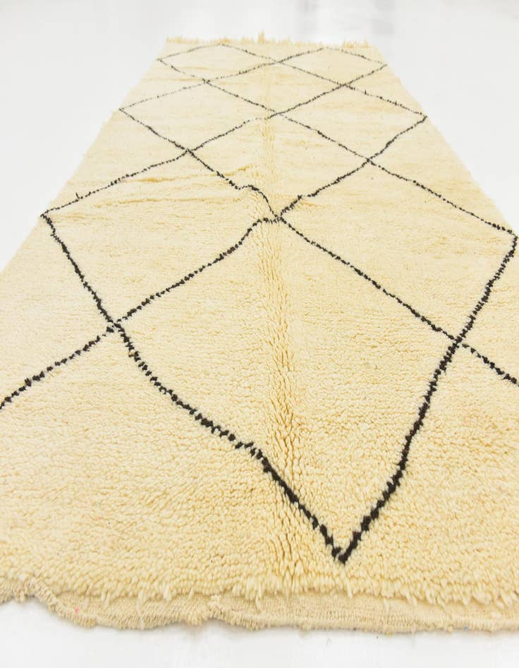 Detail image of  5' 1 x 8' 3  Hand Knotted Moroccan Wool Rug