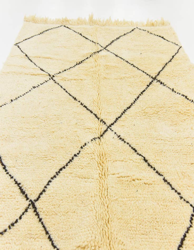 Detail image of  5' 1 x 8' 3  Hand Knotted Moroccan Wool Rug