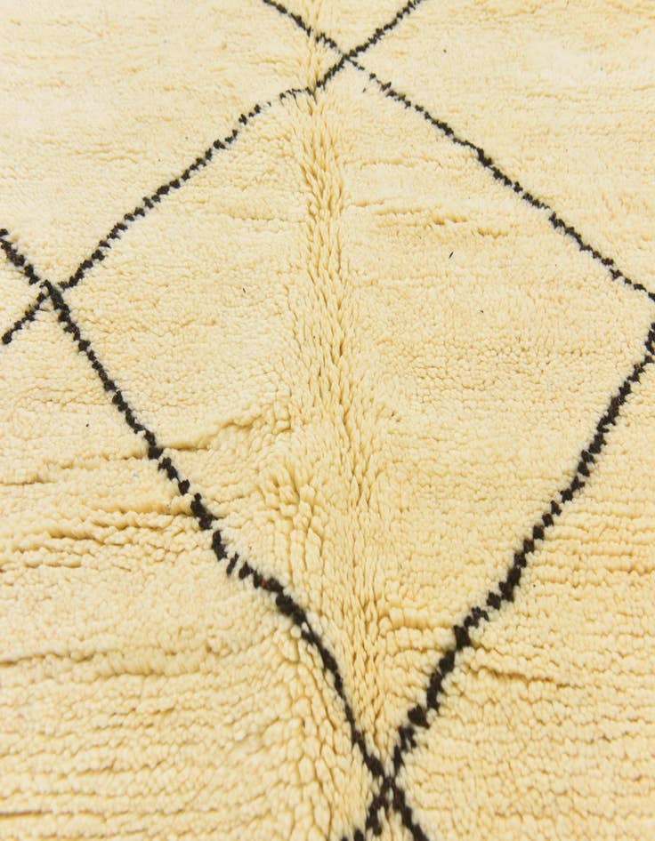 Detail image of  5' 1 x 8' 3  Hand Knotted Moroccan Wool Rug