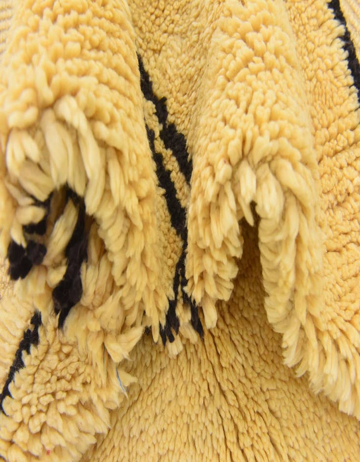 Detail image of  5' 6 x 7' 5  Hand Knotted Moroccan Wool Rug