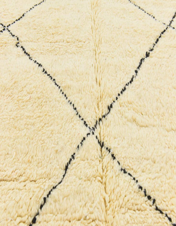 Detail image of  6' 8 x 9' 8  Hand Knotted Moroccan Wool Rug