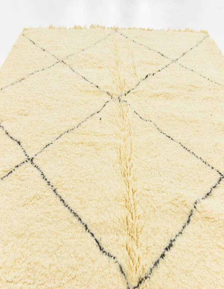 Detail image of  7' 3 x 9' 8  Hand Knotted Moroccan Wool Rug