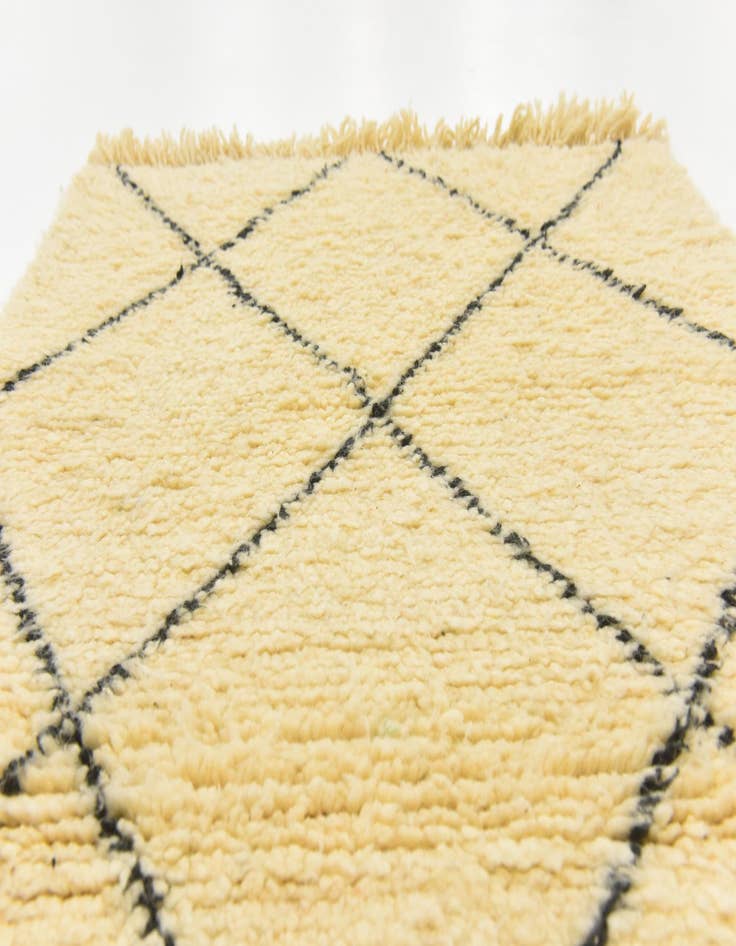 Detail image of  3' x 4' 10  Hand Knotted Moroccan Wool Rug