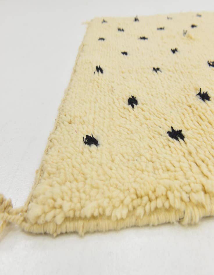 Detail image of  2' 10 x 4' 10  Hand Knotted Moroccan Wool Rug