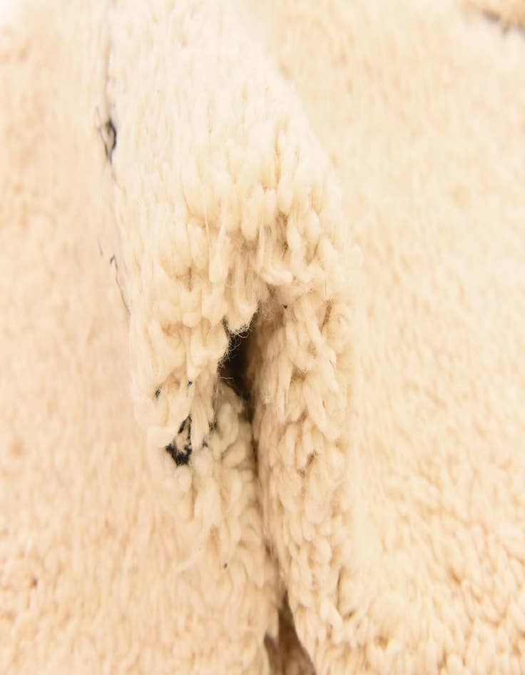 Detail image of  5' 4 x 8' 4  Hand Knotted Moroccan Wool Rug