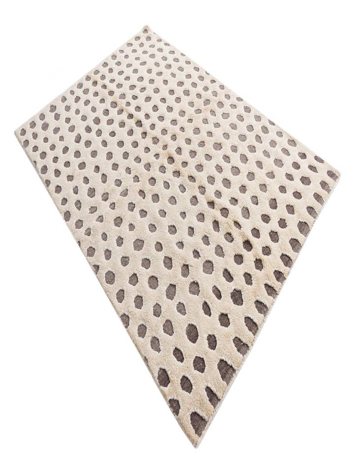 Detail image of  5' 5 x 7' 9  Hand Knotted Moroccan Wool Rug