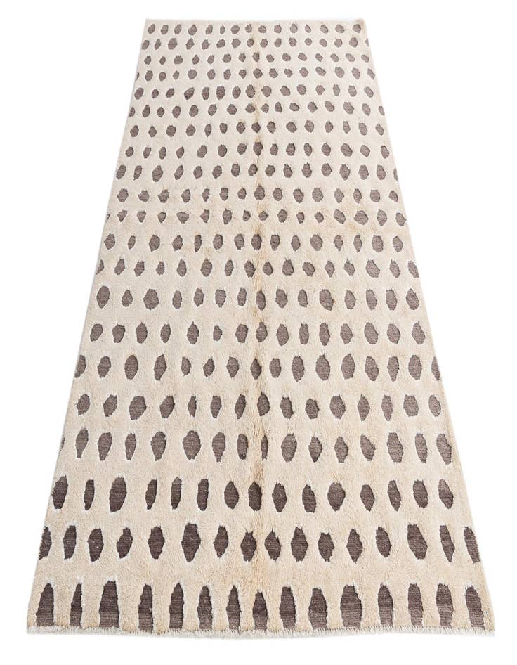 Detail image of  5' 5 x 7' 9  Hand Knotted Moroccan Wool Rug