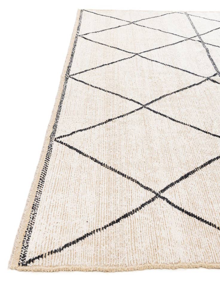 Detail image of  8' 2 x 9' 2  Hand Knotted Moroccan Wool Rug