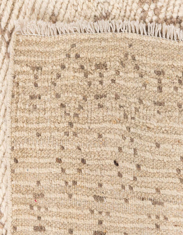 Detail image of  5' x 8' 9  Hand Knotted Moroccan Wool Rug