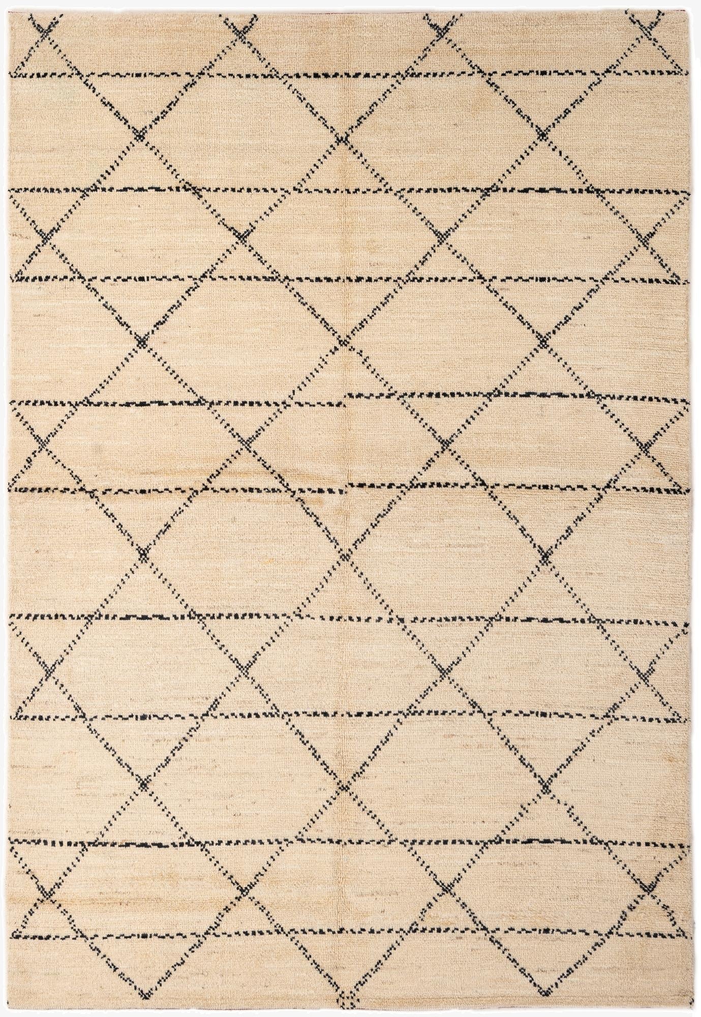  5' 6 x 8'  Hand Knotted Moroccan Wool Rug