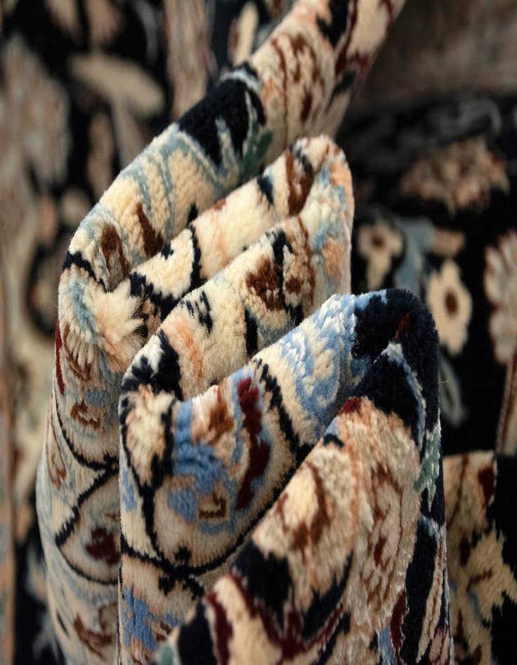 Detail image of  3' 9 x 5' 10 Nain Rug