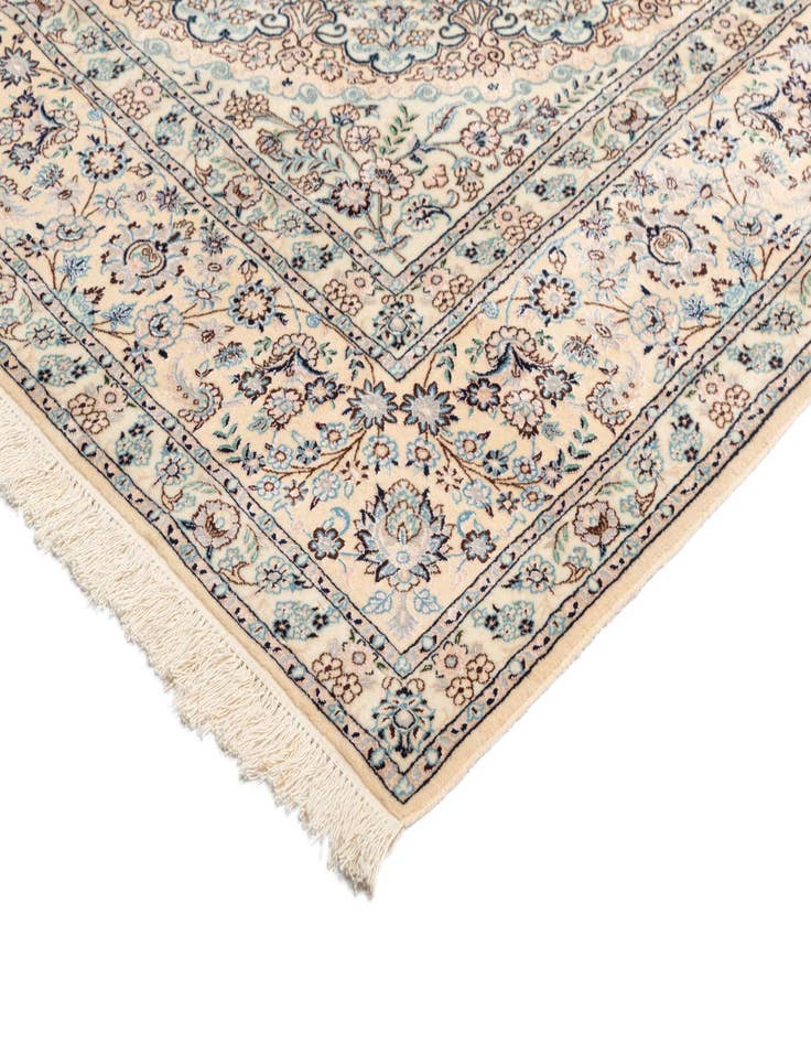 Detail image of  6' 7 x 8' 10 Nain Rug