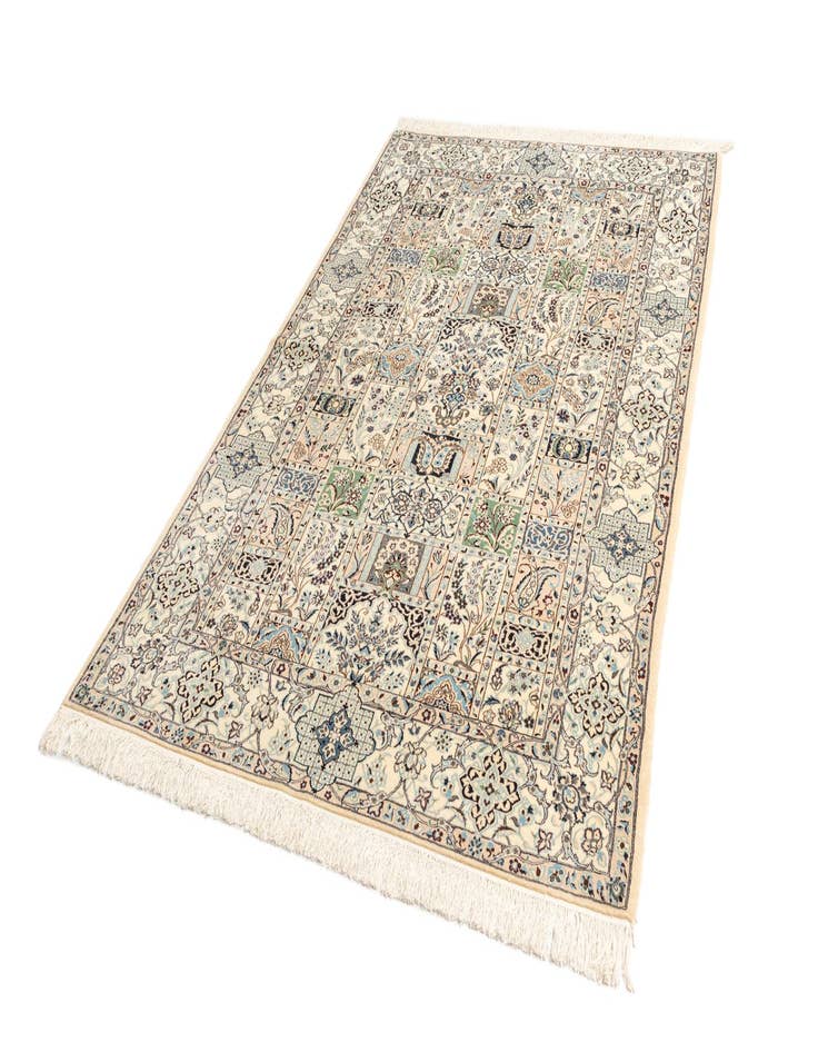 Detail image of  5' x 8' Nain Rug