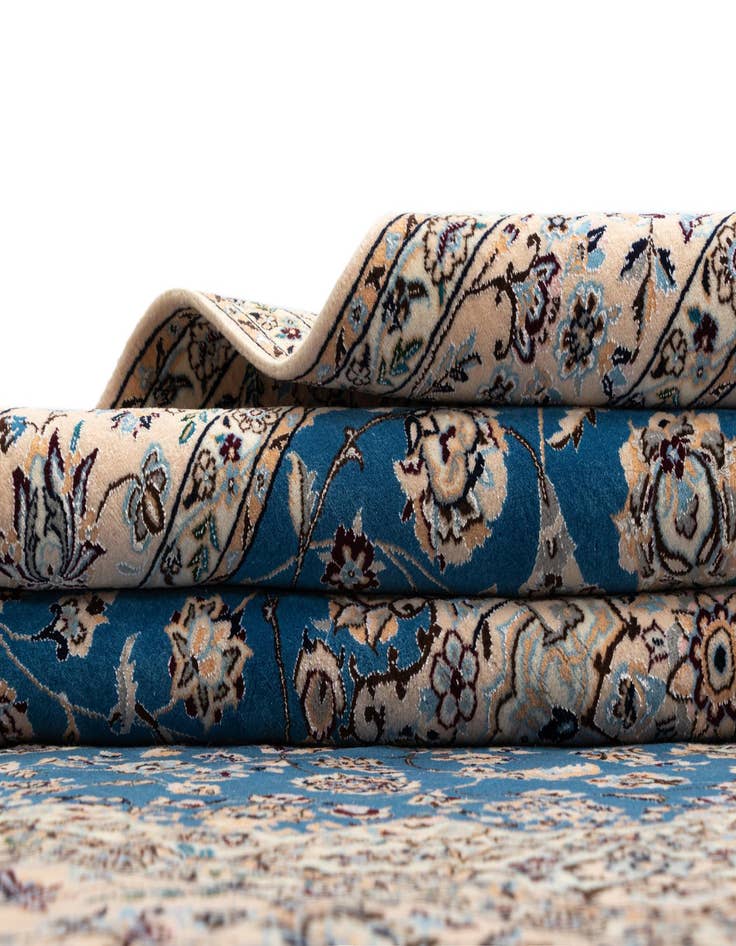 Detail image of  4' 10 x 7' 2 Nain Rug