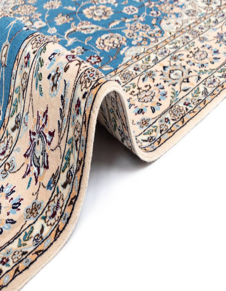 Detail image of  4' 10 x 7' 2 Nain Rug