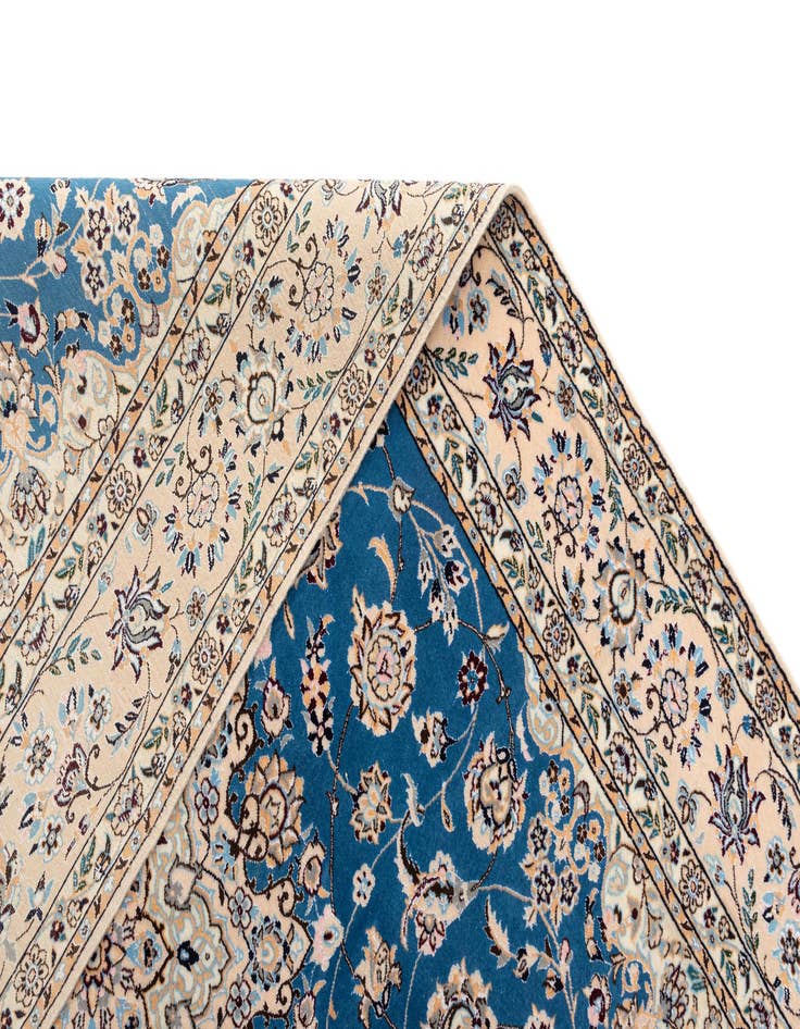 Detail image of  4' 10 x 7' 2 Nain Rug