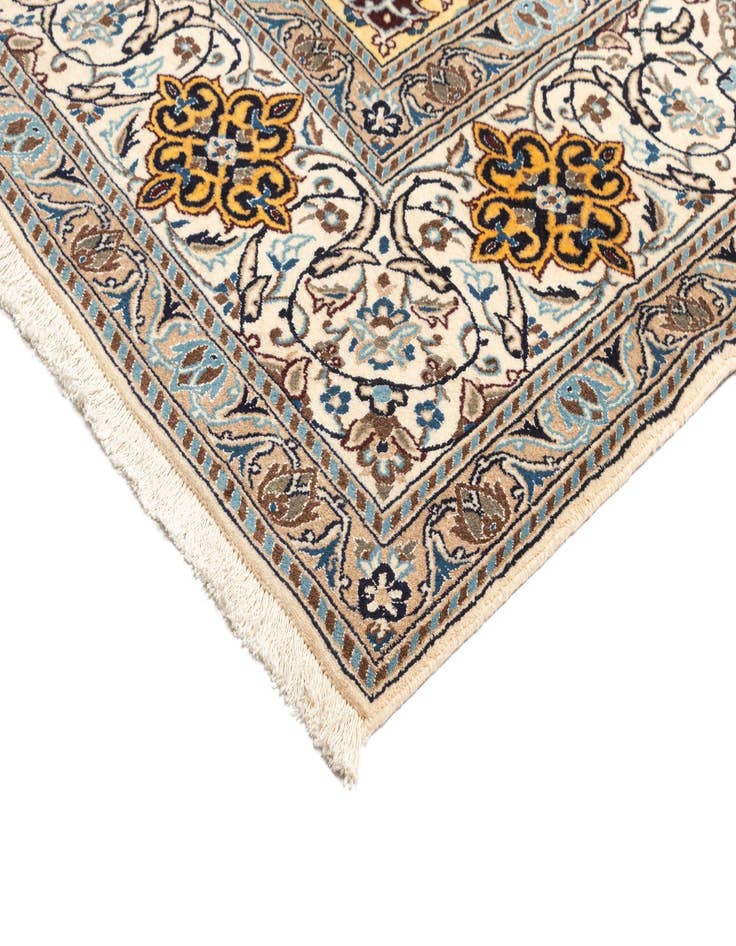 Detail image of  9' 6 x 12' 10 Nain Rug