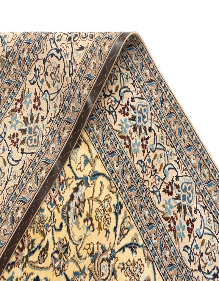 Detail image of  8' 1 x 11' 6 Nain Rug