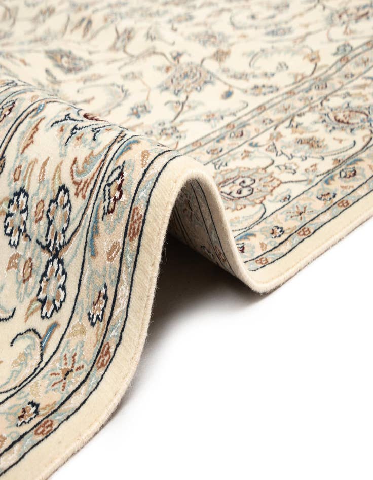 Detail image of  6' 5 x 9' 11 Nain Rug