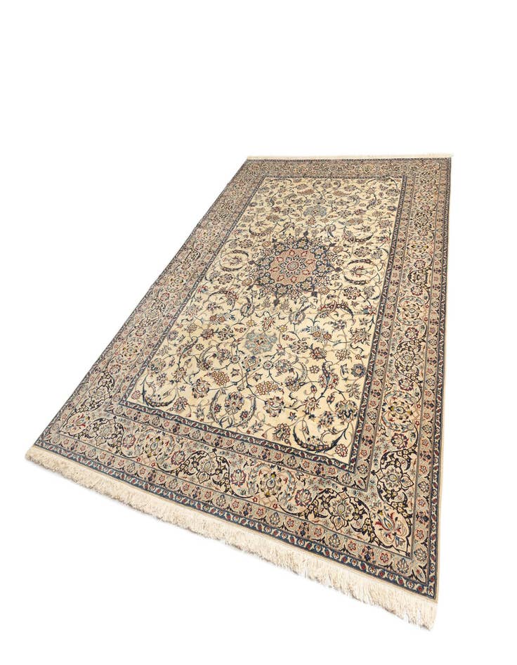 Detail image of  10' 2 x 13' 5 Nain Rug