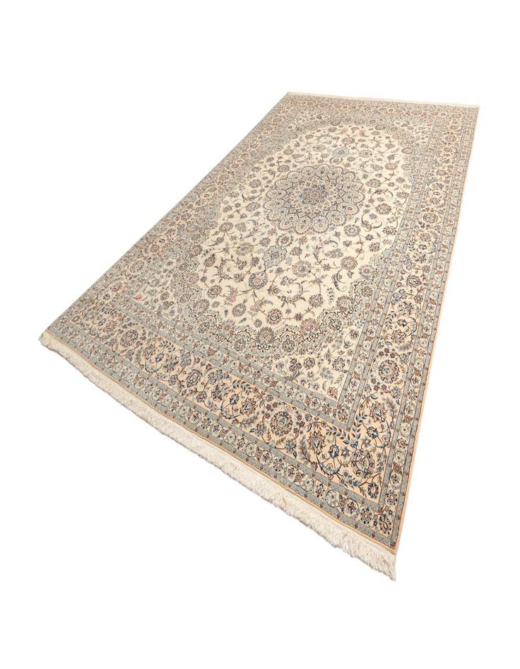 Detail image of  11' 6 x 16' 5 Nain Wool Rug