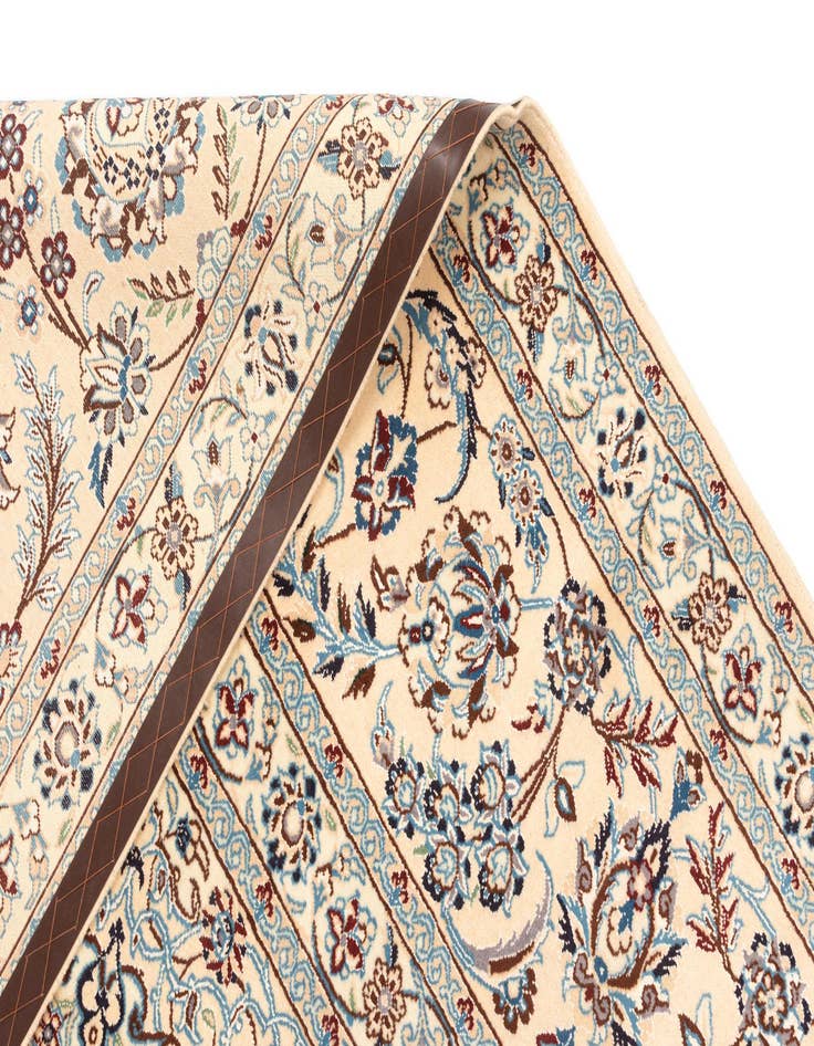 Detail image of  11' 6 x 16' 5 Nain Wool Rug