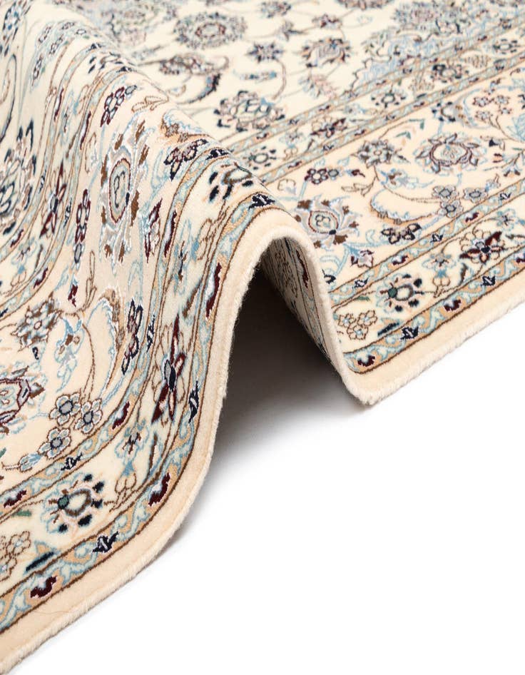 Detail image of  8' 4 x 11' 7 Nain Rug