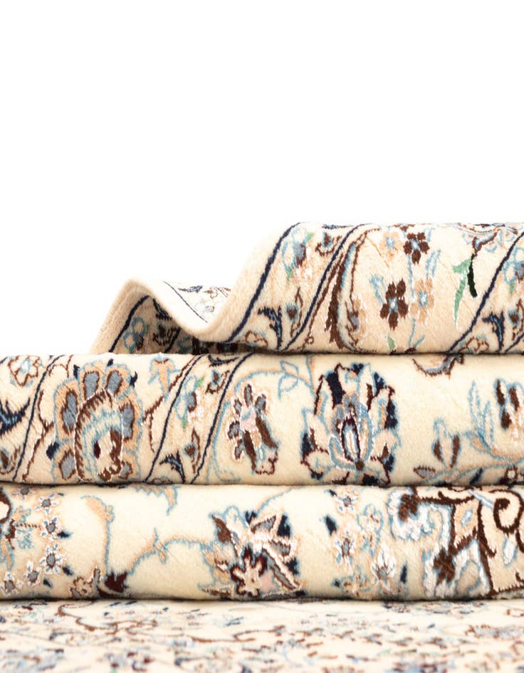 Detail image of  3' 11 x 6' 2 Nain Rug