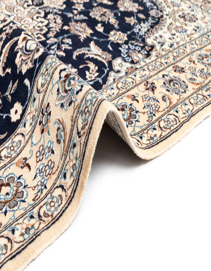 Detail image of  4' 2 x 6' 4 Nain Rug