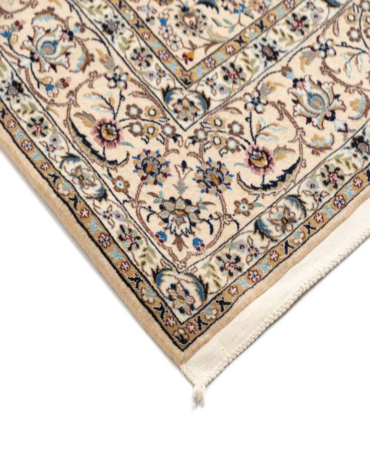 Detail image of  4' 2 x 7' 5 Nain Rug